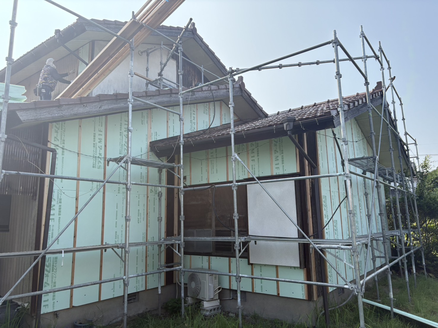 大分県　福岡県　熊本県　佐賀県　瓦　屋根工事